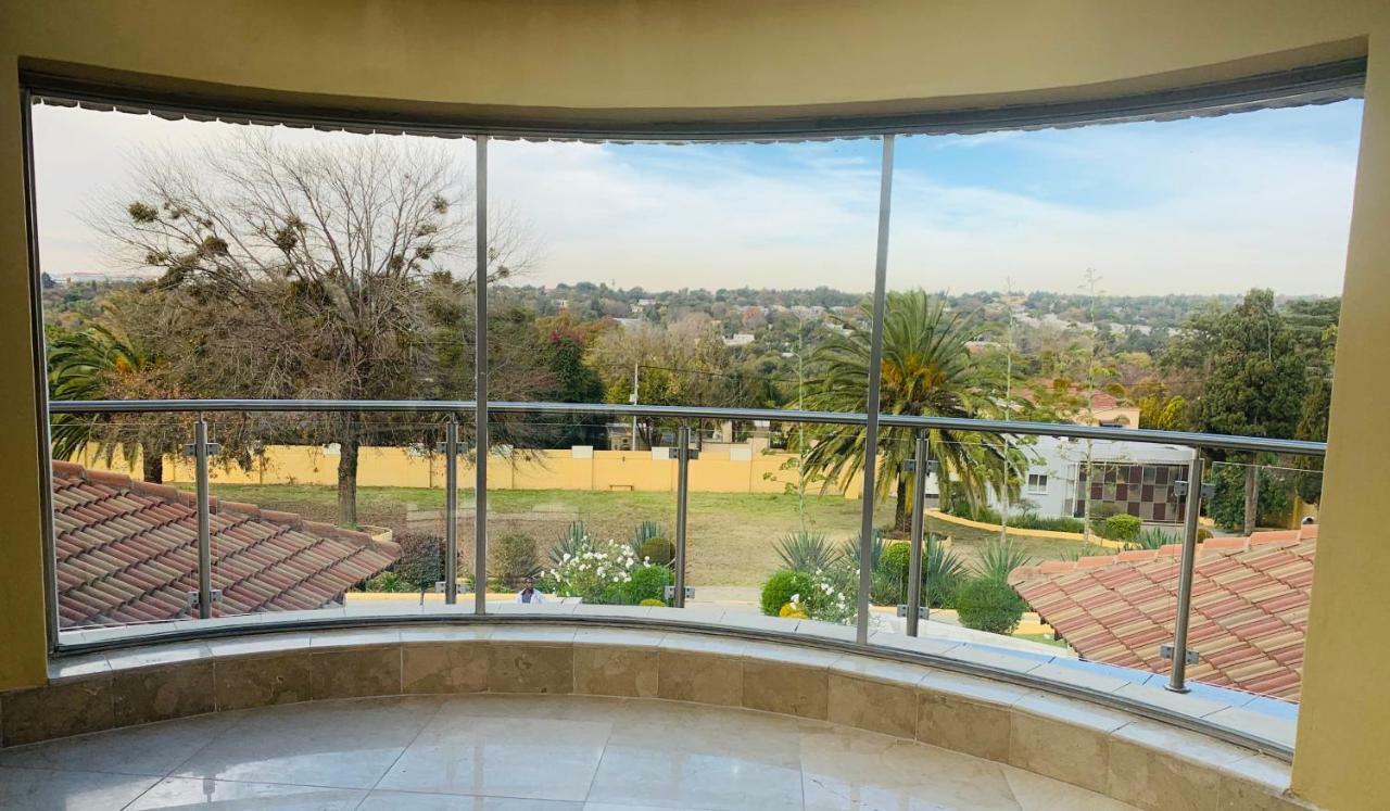 Bella Casa Guesthouse Johannesburg Exteriör bild